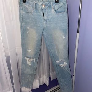 Ripped mid length jeans